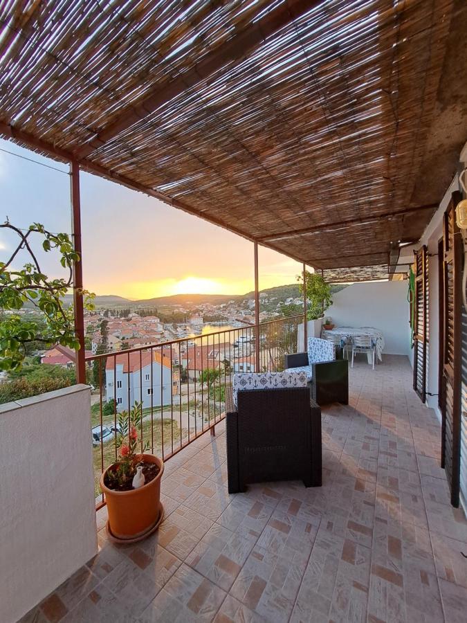 Sea View Apartman *